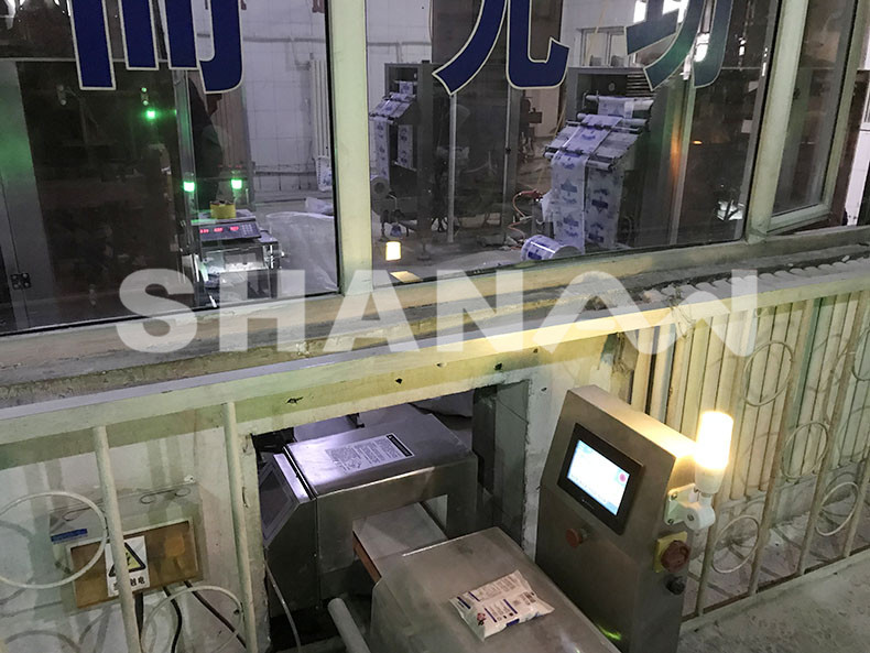 金屬檢測(cè)機(jī) 金屬檢測(cè)機(jī)